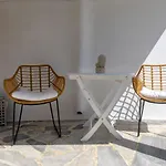 Gelos House 4*