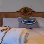 Gelos House Aparthotel