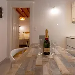 Lägenhetshotell Gelos House Ornos (Mykonos)