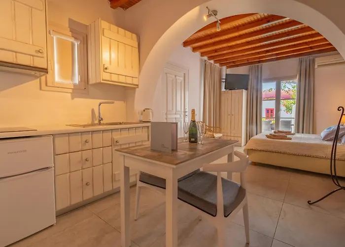 Gelos House אורנוס