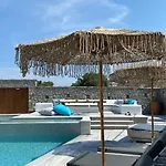 アパートホテル Gelos House 4*