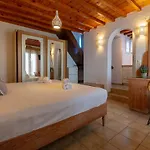 Gelos House Lägenhetshotell Ornos (Mykonos)