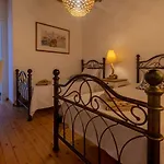 Gelos House 4* オルノス