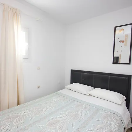 Gelos House Lägenhetshotell 4*