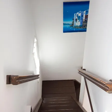 Aparthotel Gelos House