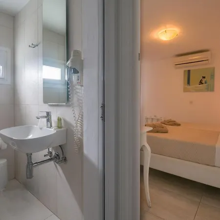 Gelos House 4* Ornósz