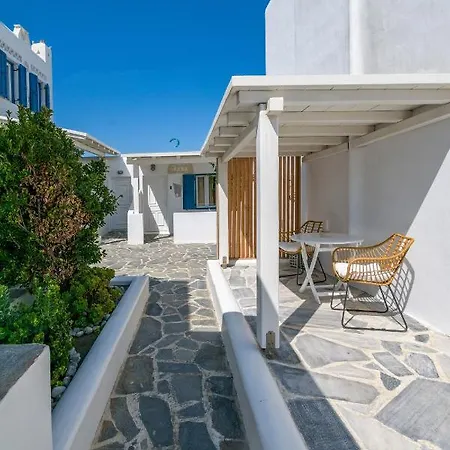 Gelos House