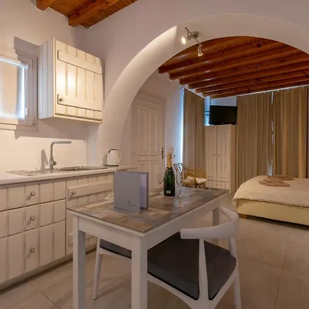 Aparthotel Gelos House