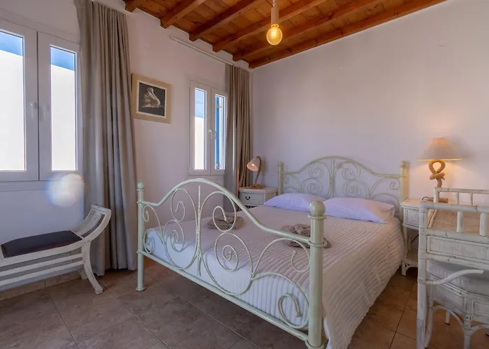 Apart Otel Gelos House 4*