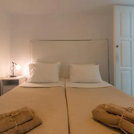 Gelos House 4*