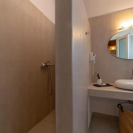 Gelos House Aparthotel Ornos (Mykonos)